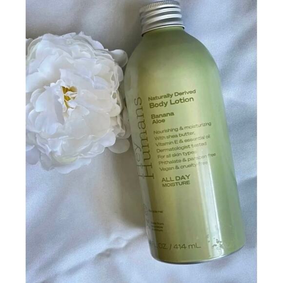 Hey Humans Naturally Derived Body Lotion - Picture 3 of 5
